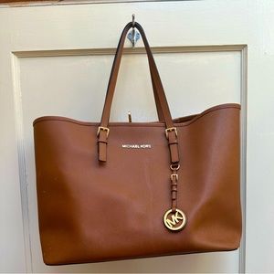 Michael Kors camel large tote